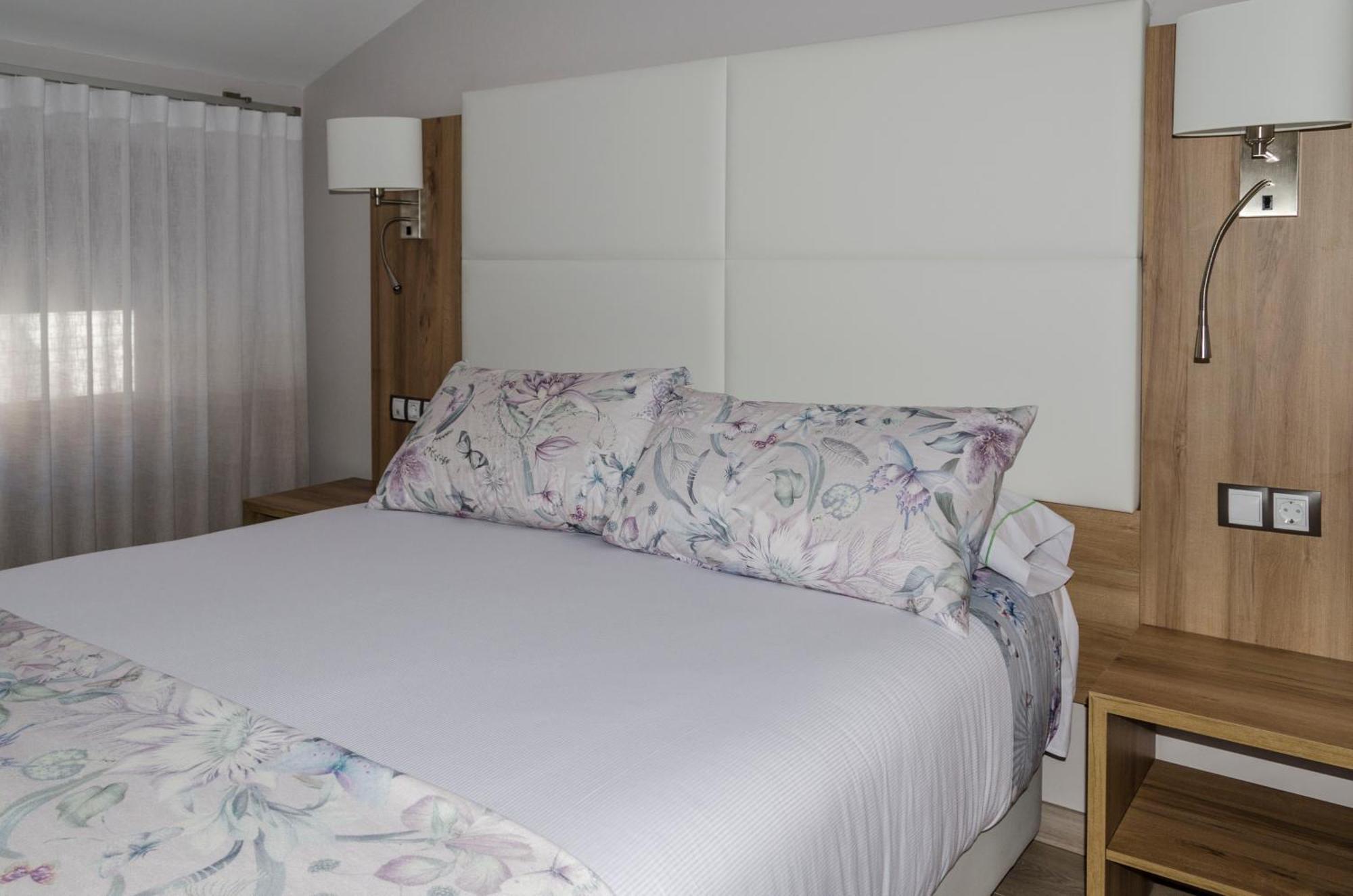 Hotel Presa Riano  Room photo
